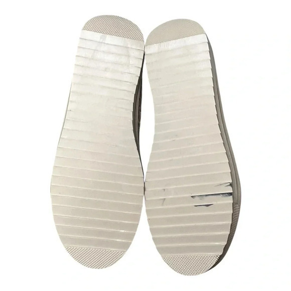 Frida‎ Kahlo Cartoon Flats Loafers Slip-On Sneakers Soft Women Size 7 - Picture 11 of 11